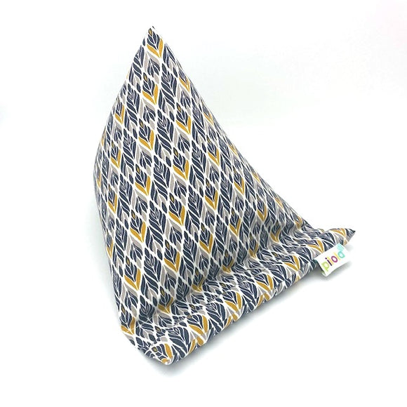 Pilola Techcushion Grey Yellow Diamond Pattern Pillow Stand Holder Cushion