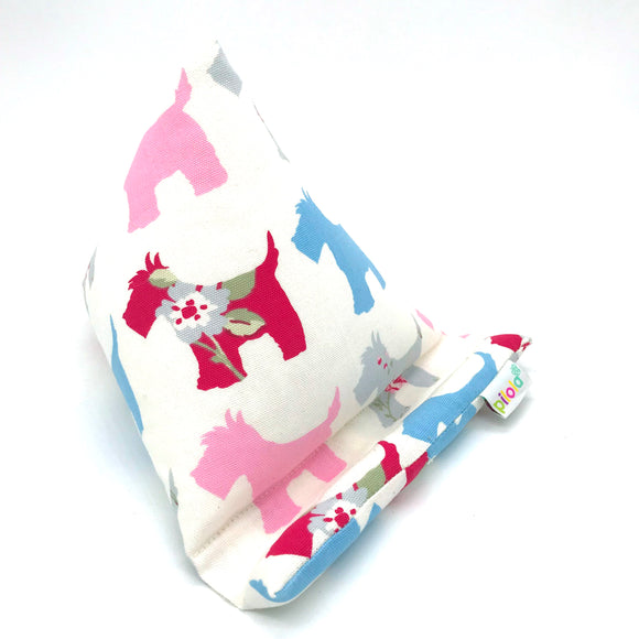 Pilola Techcushion Multi-coloured Dog Pattern on White Background Pillow Stand Holder Cushion